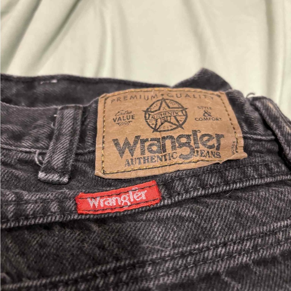 Wrangler Men's Dark Gray Jeans